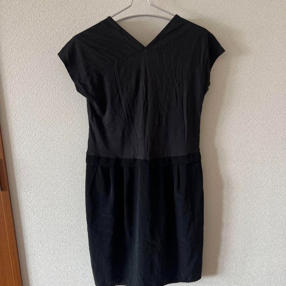 Dresses & Skirts - dress